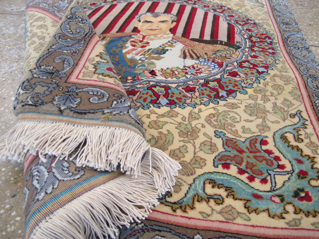 Vintage Persian Tabriz Pictorial Rug, No.26771 - Staging