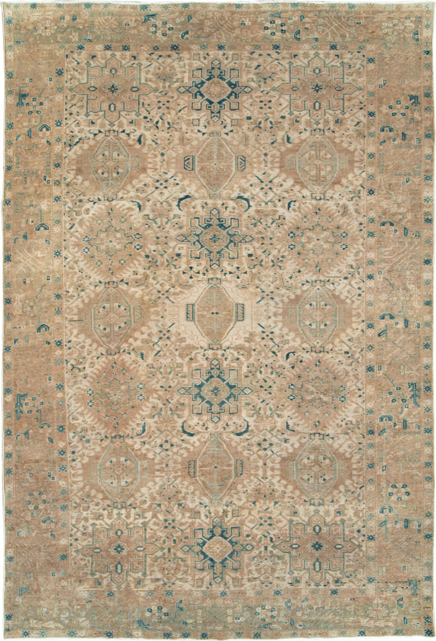 Vintage Persian Karajeh Small Room Size Carpet, No.26772 - Staging