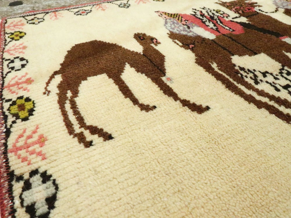 Vintage Persian Baluch Pictorial Rug, No.26776 - Staging