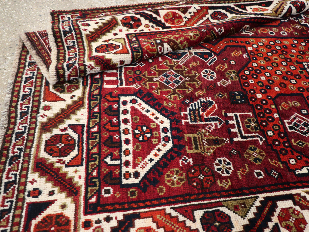 Vintage Pictorial Qashqai Rug, No.26794 - Staging