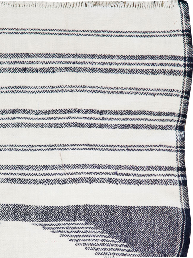 Vintage Persian Textile Flatweave, No.26801 - Staging