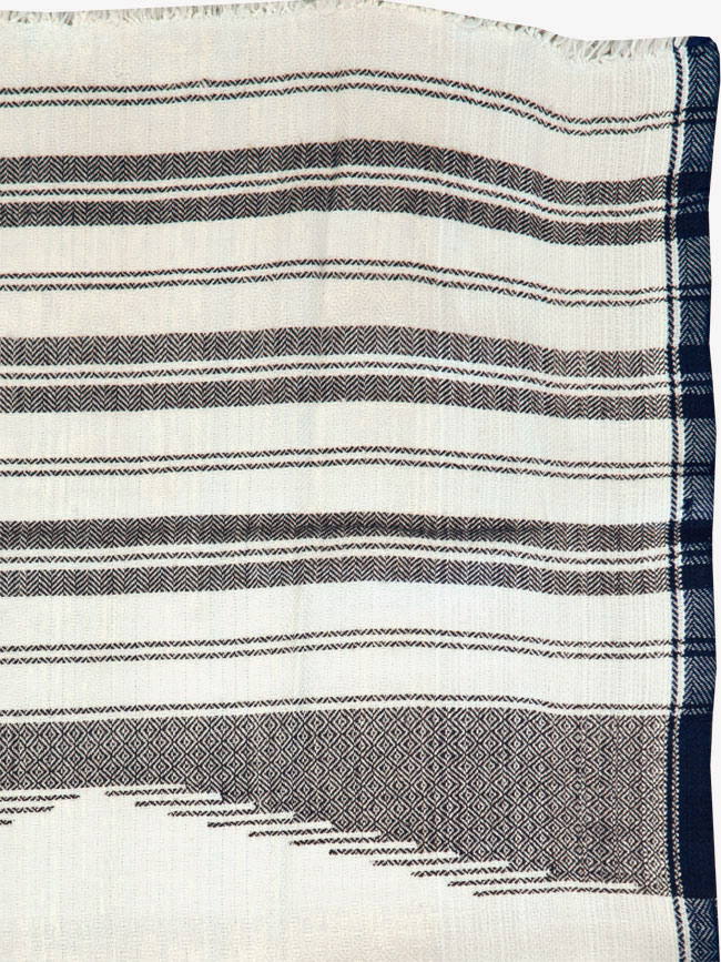 Vintage Persian Textile Flatweave, No.26802 - Staging