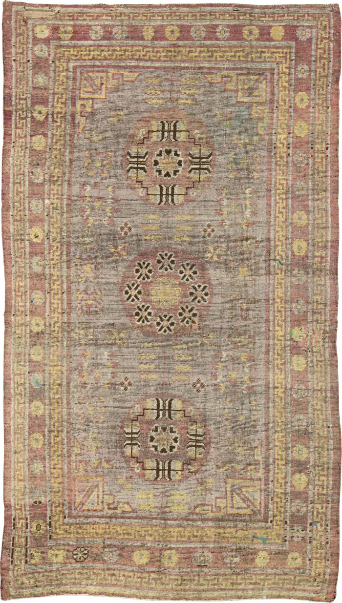 Antique East Turkestan Khotan Accent Rug, No.26818 - Staging