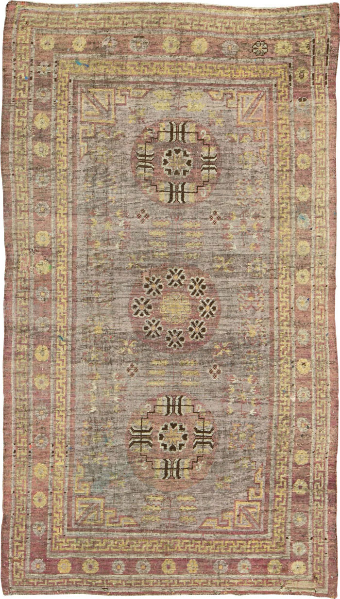 Antique East Turkestan Khotan Accent Rug, No.26818 - Staging