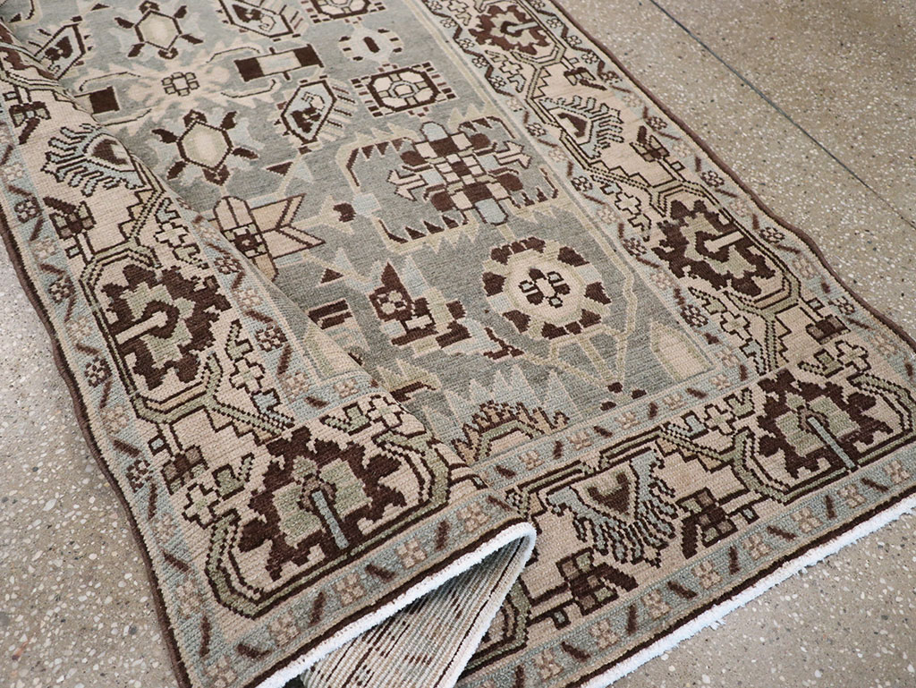 Vintage Persian Malayer, No.26884 - Staging