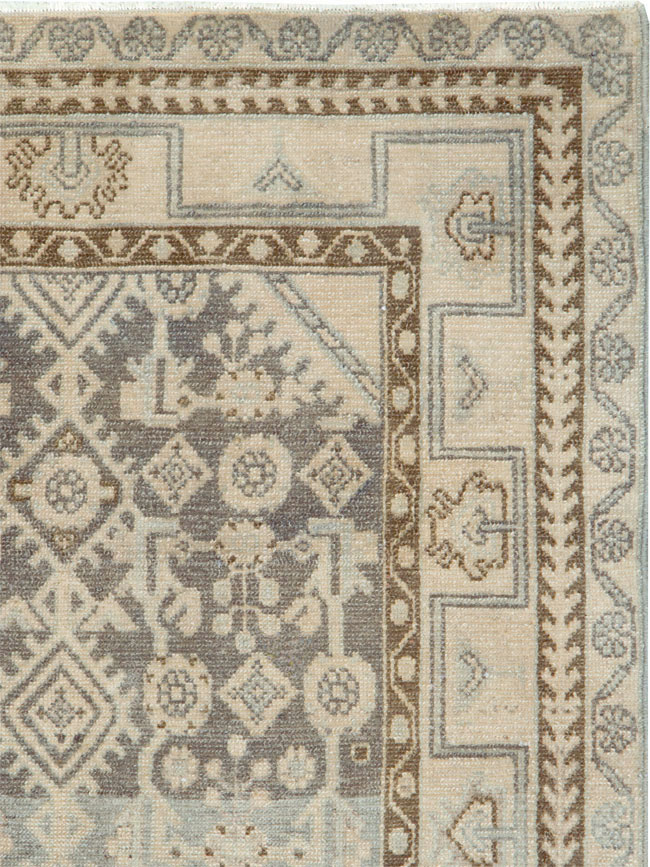 Vintage Persian Malayer Throw Rug, No.26891 - Staging