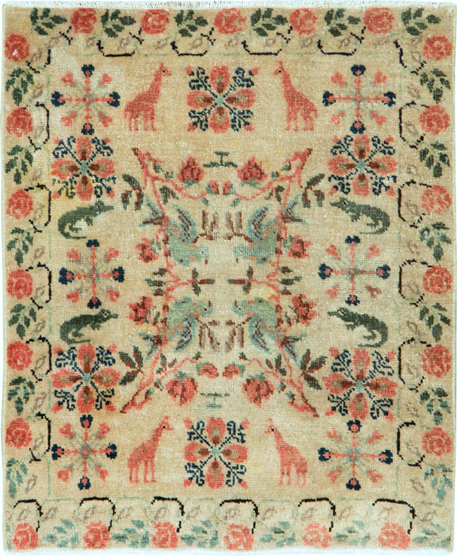 Vintage Persian Tabriz Pictorial Rug, No.26930 - Staging