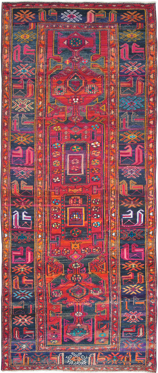 Vintage Persian Hamadan Rug, No.26933 - Staging