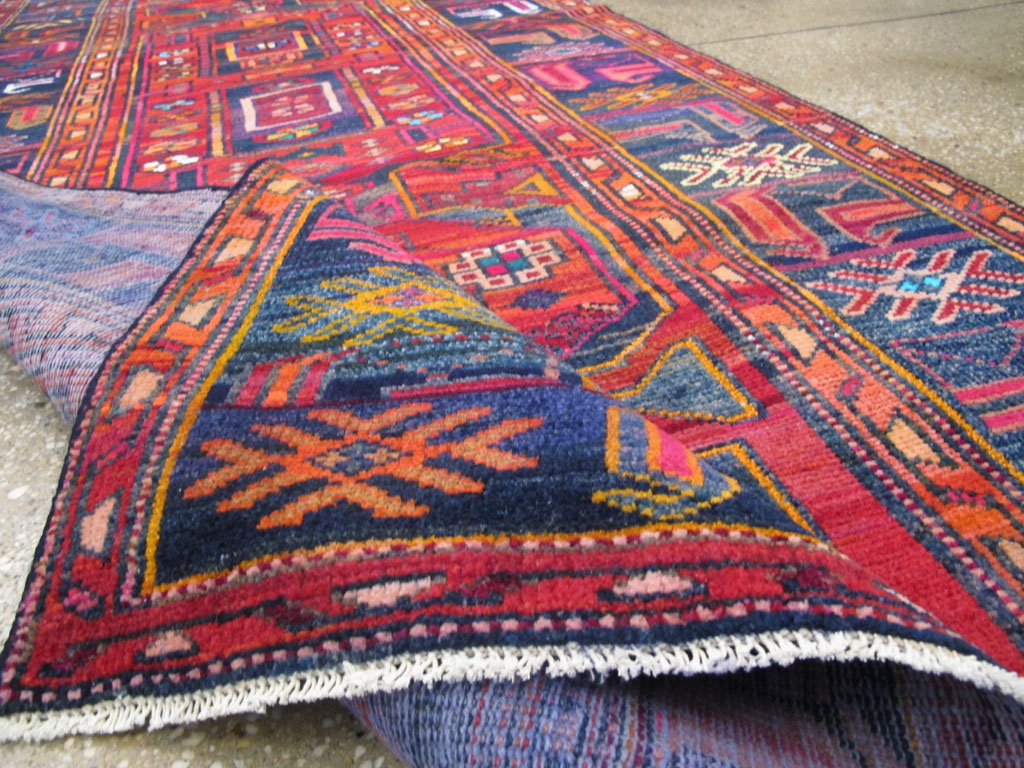 Vintage Persian Hamadan Rug, No.26933 - Staging