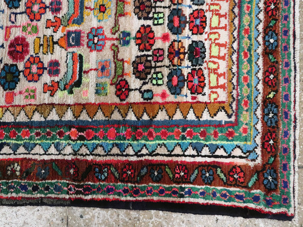 Vintage Persian Hamadan Rug, No.26935 - Staging
