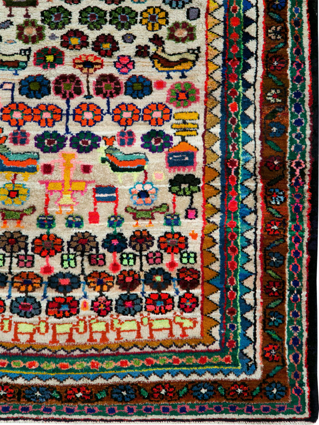 Vintage Persian Hamadan Rug, No.26935 - Staging