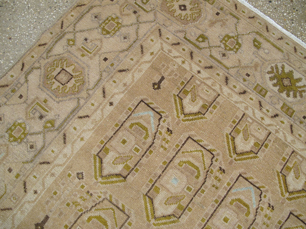 Vintage Persian Malayer Rug, No.26944 - Staging