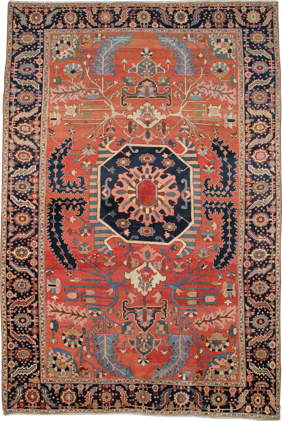 Antique Persian Serapi Rug, No.26975 - Staging