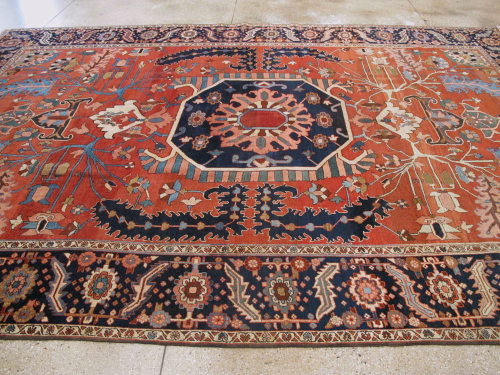 Antique Persian Serapi Rug, No.26975 - Staging