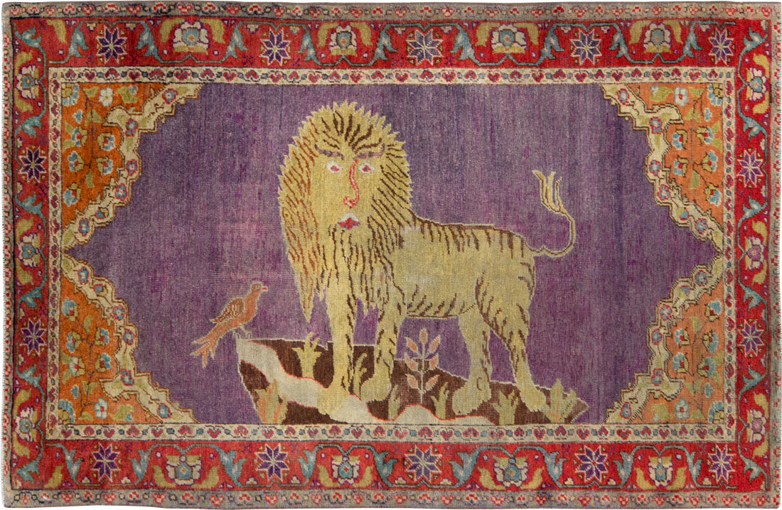 Vintage Anatolian Pictorial Rug, No.26981 - Staging