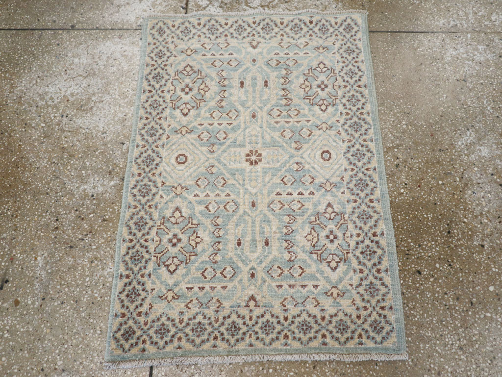 Contemporary Indian Agra Throw Rug, No.26995 - Staging