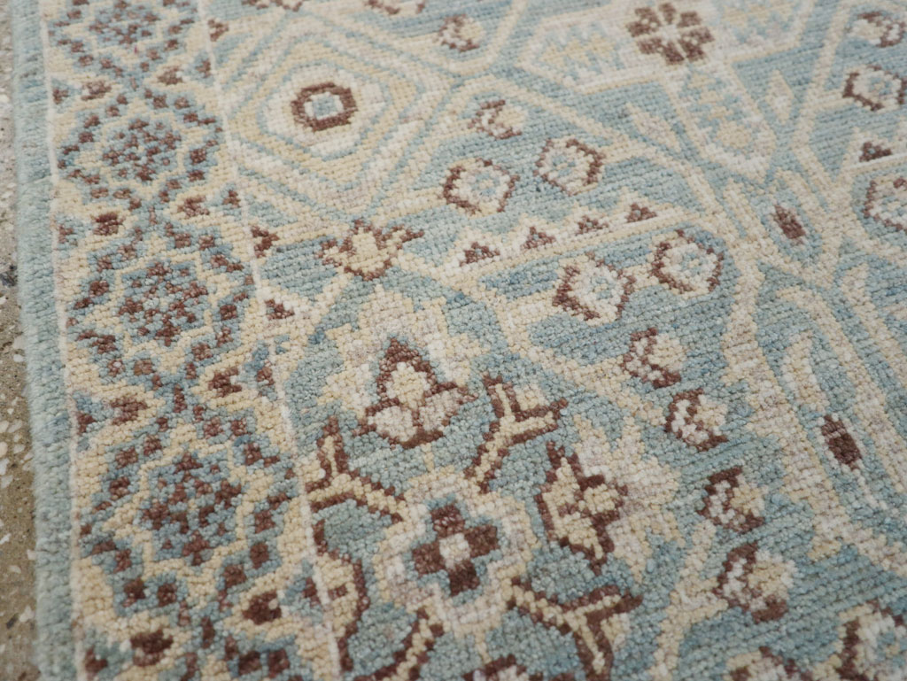 Contemporary Indian Agra Throw Rug, No.26995 - Staging