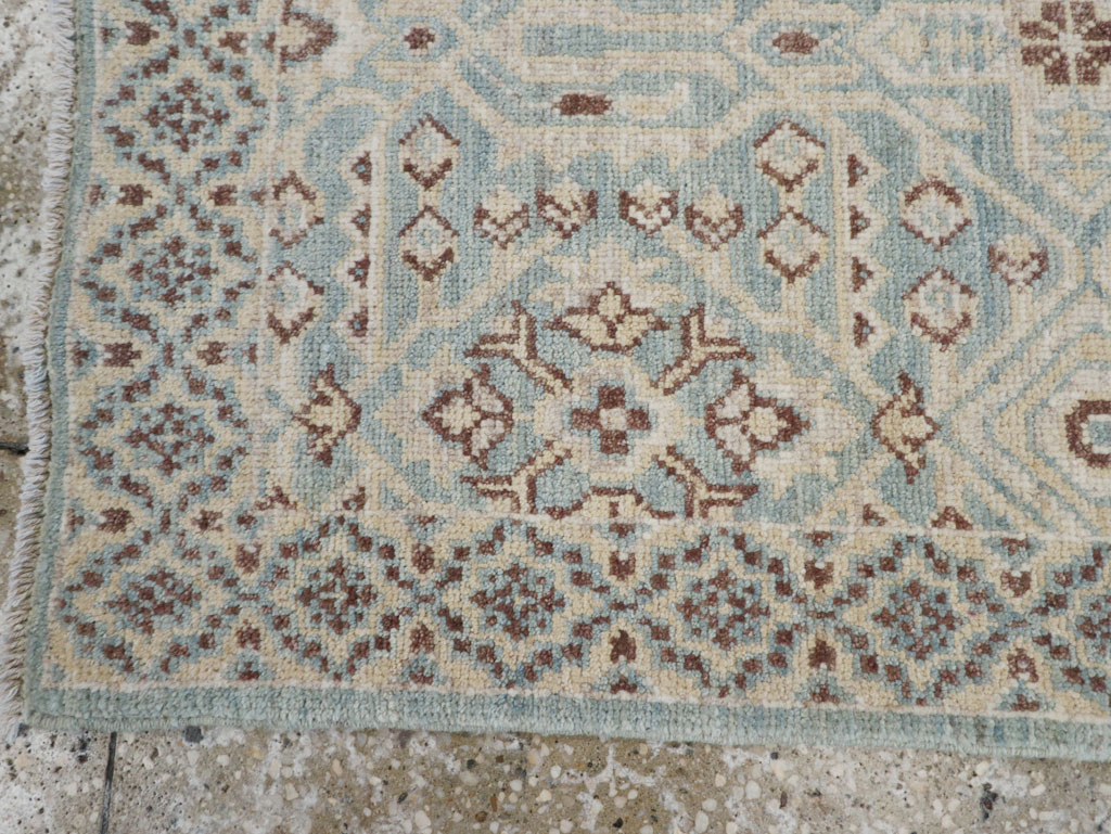Contemporary Indian Agra Throw Rug, No.26995 - Staging