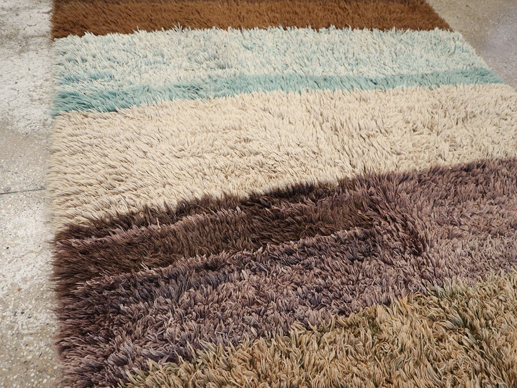 Vintage Moroccan Accent Rug, No.27001 - Staging