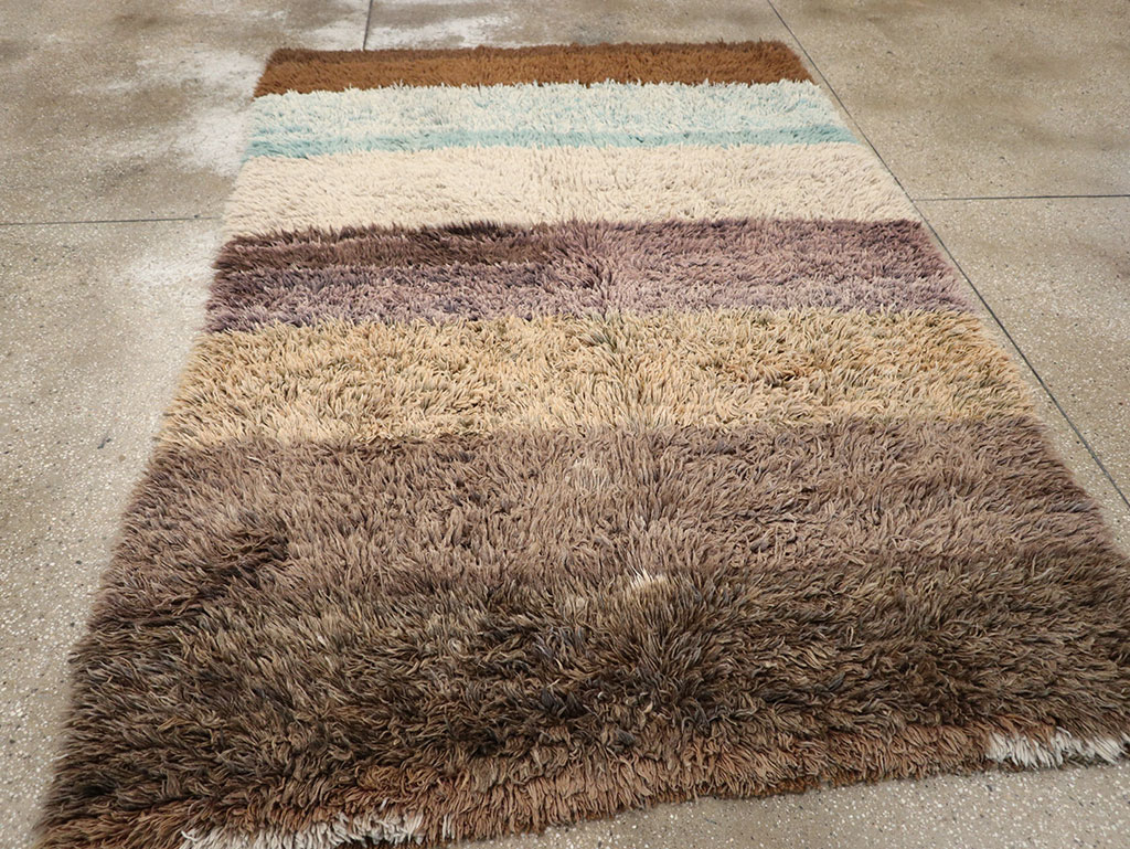 Vintage Moroccan Accent Rug, No.27001 - Staging