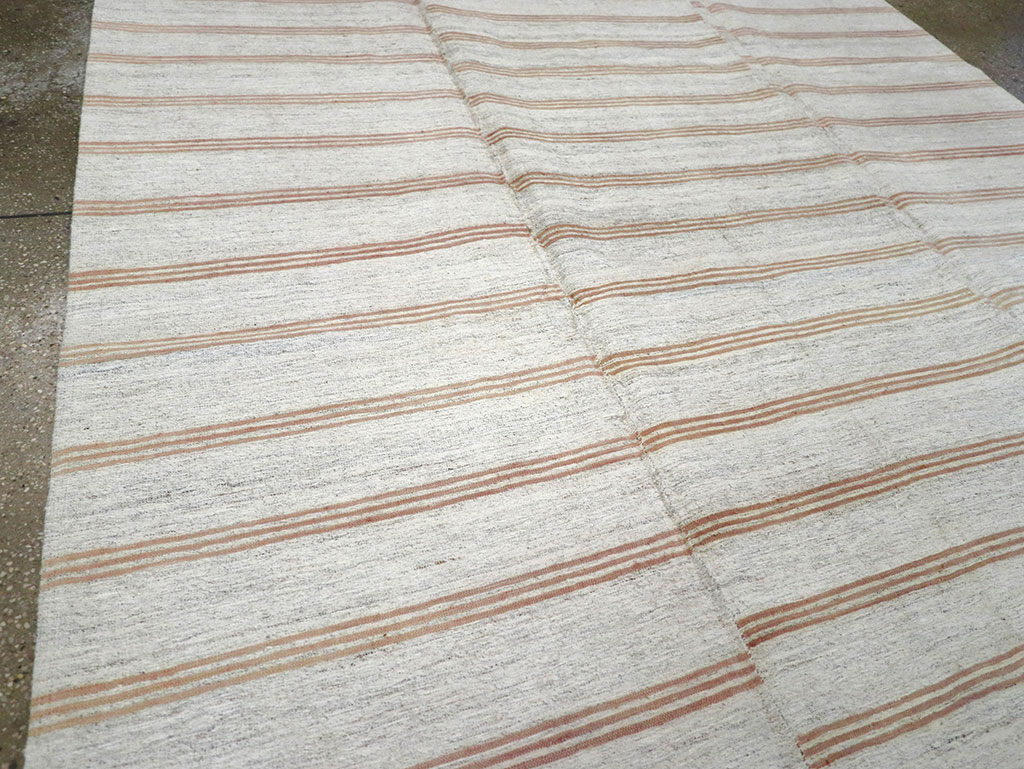 Vintage Turkish Flatweave Kilim Accent Rug, No.27007 - Staging