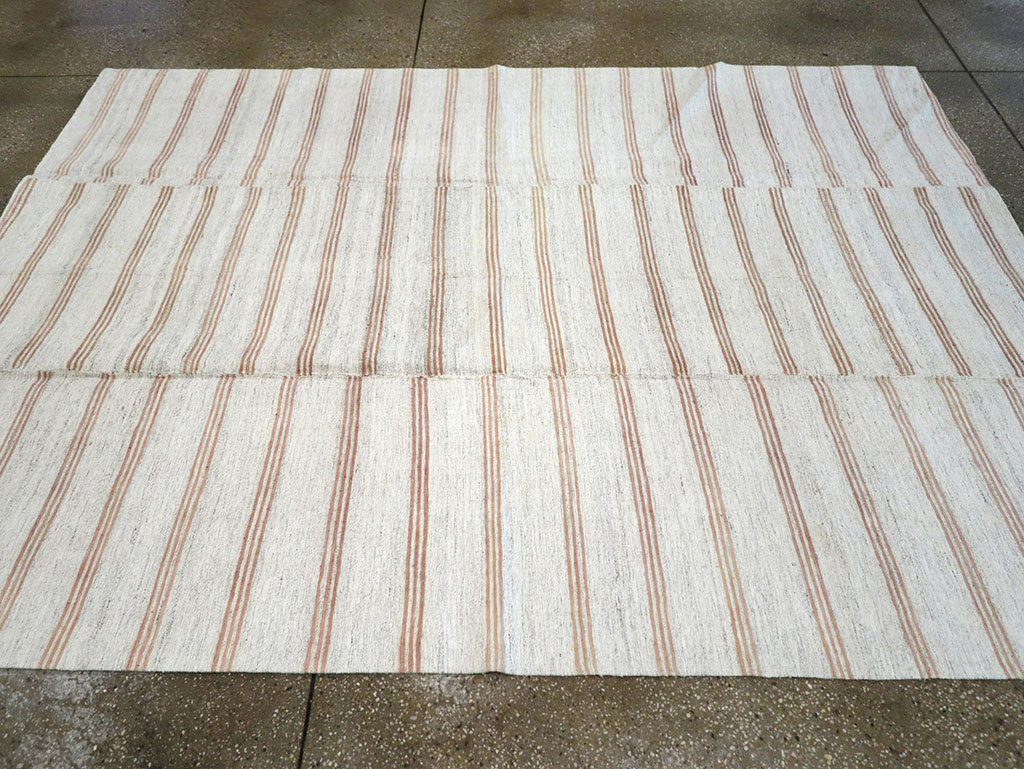 Vintage Turkish Flatweave Kilim Accent Rug, No.27007 - Staging