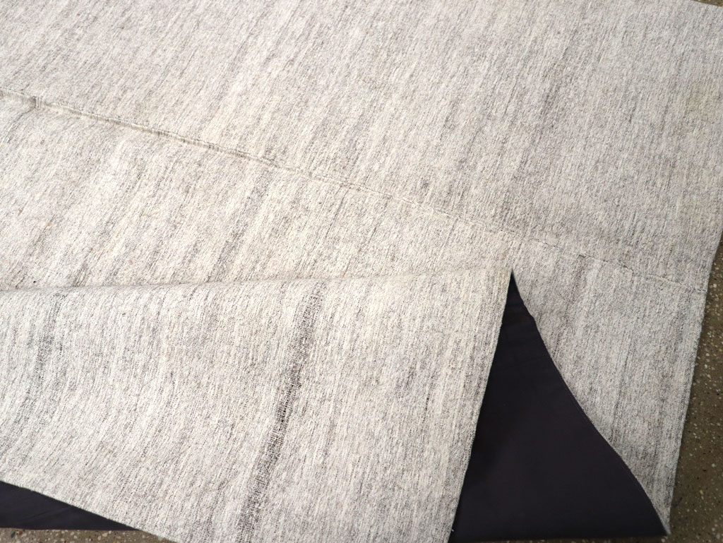 Vintage Turkish Flatweave Kilim Accent Rug, No.27011 - Staging