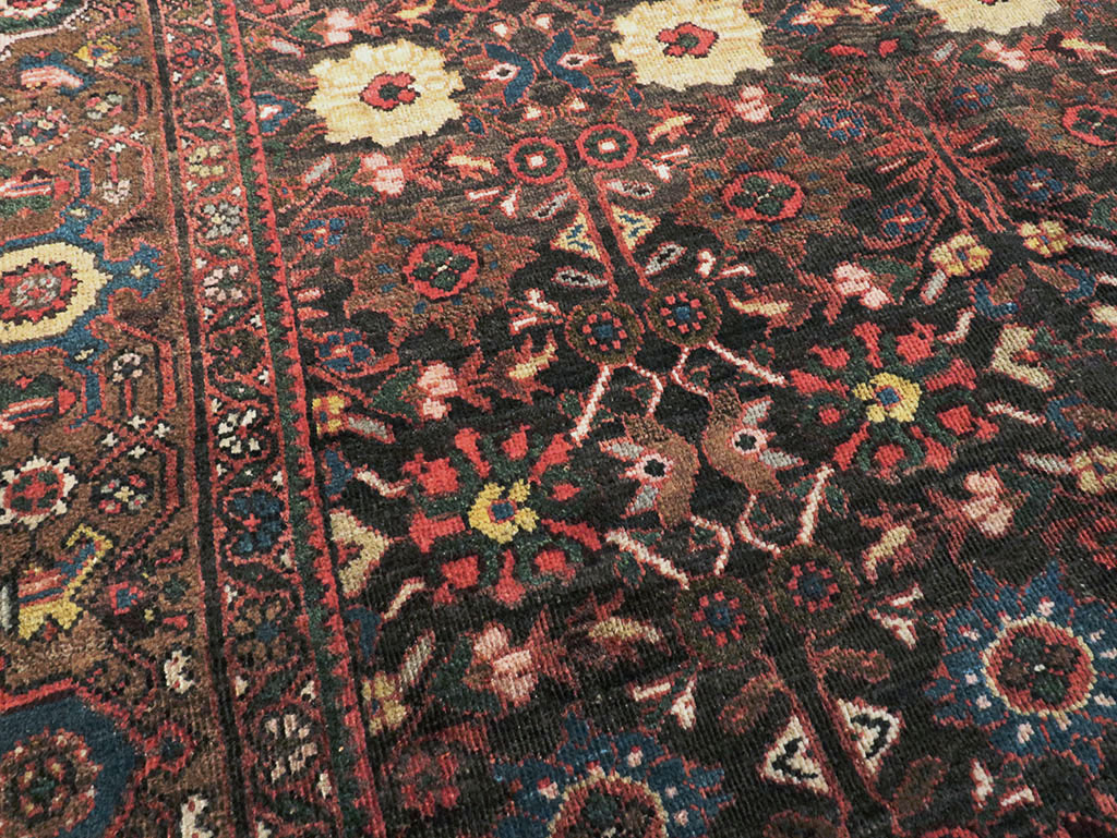 Antique Persian Mahal Carpet, No.27065 - Staging