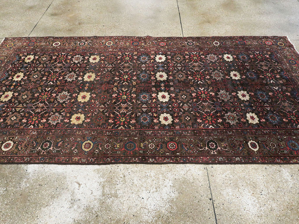 Antique Persian Mahal Carpet, No.27065 - Staging