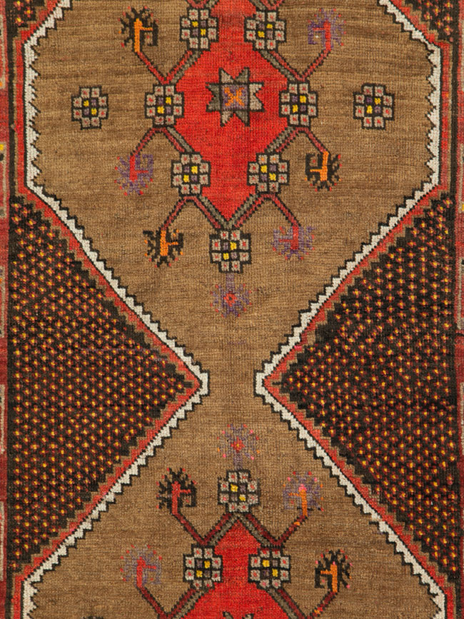 Vintage Persian Kurd Gallery Rug, No.27072 - Staging