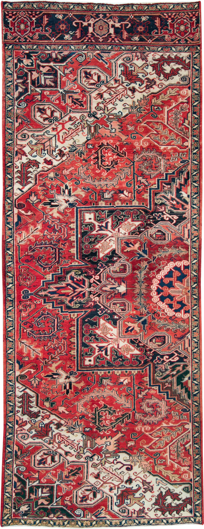 Vintage Persian Heriz Sampler Rug, No.27078 - Staging