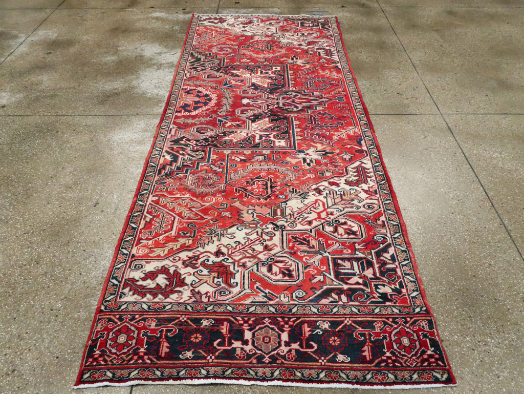 Vintage Persian Heriz Sampler Rug, No.27078 - Staging