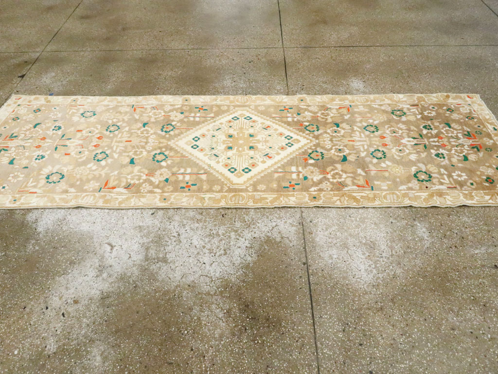 Vintage Persian Malayer Runner, No.27101 - Staging
