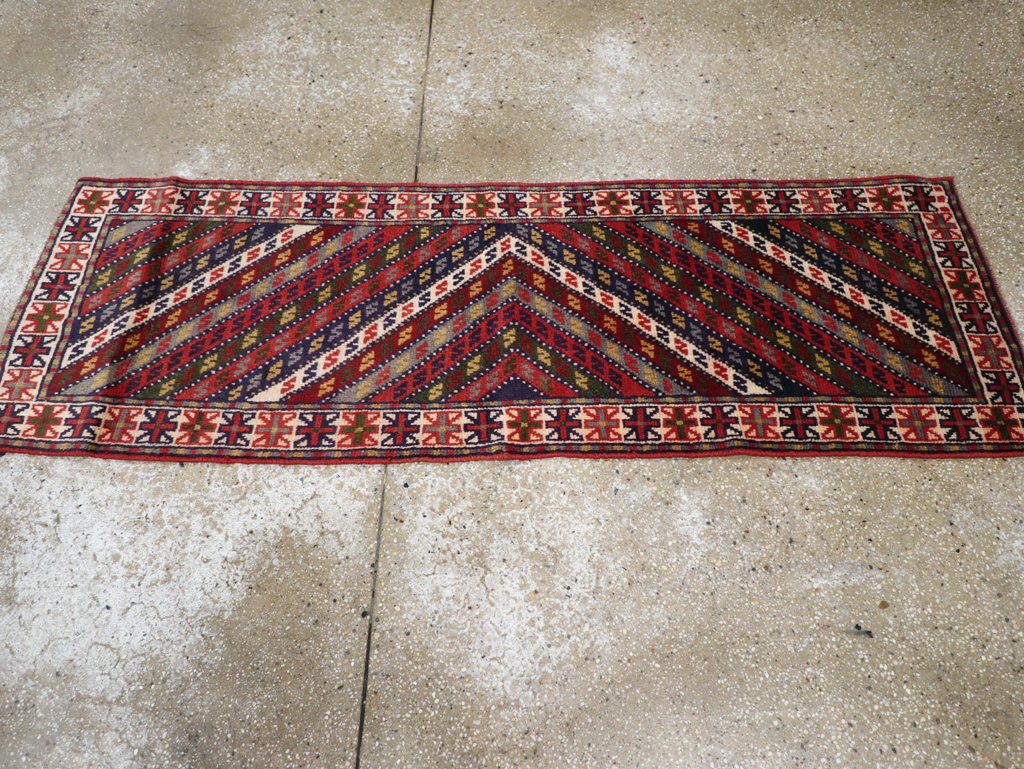 Vintage Persian Shiraz Small Runner, No.27109 - Staging