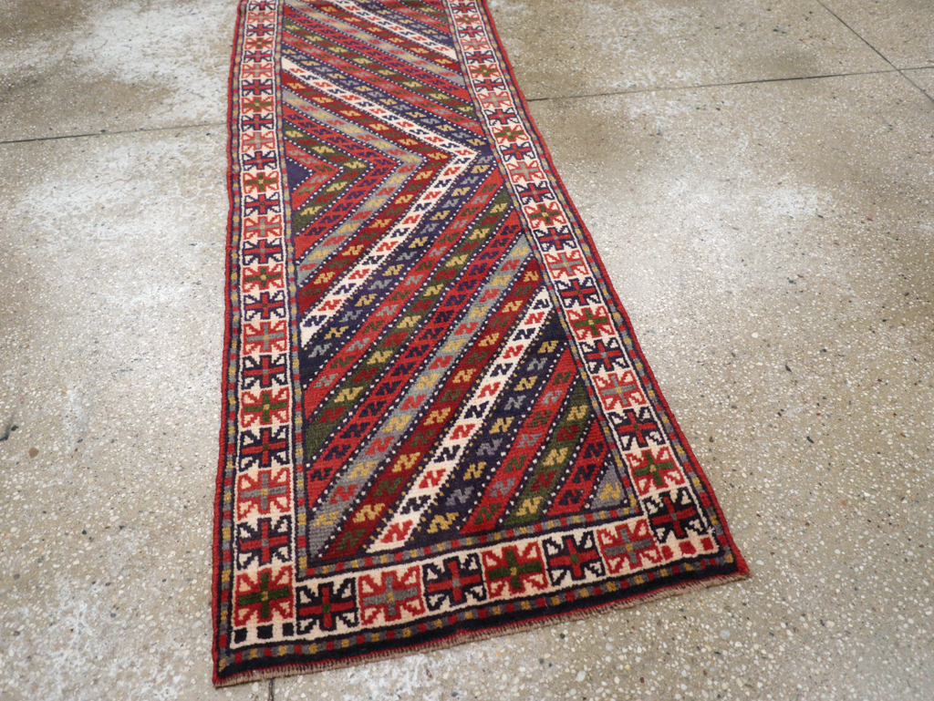 Vintage Persian Shiraz Small Runner, No.27109 - Staging