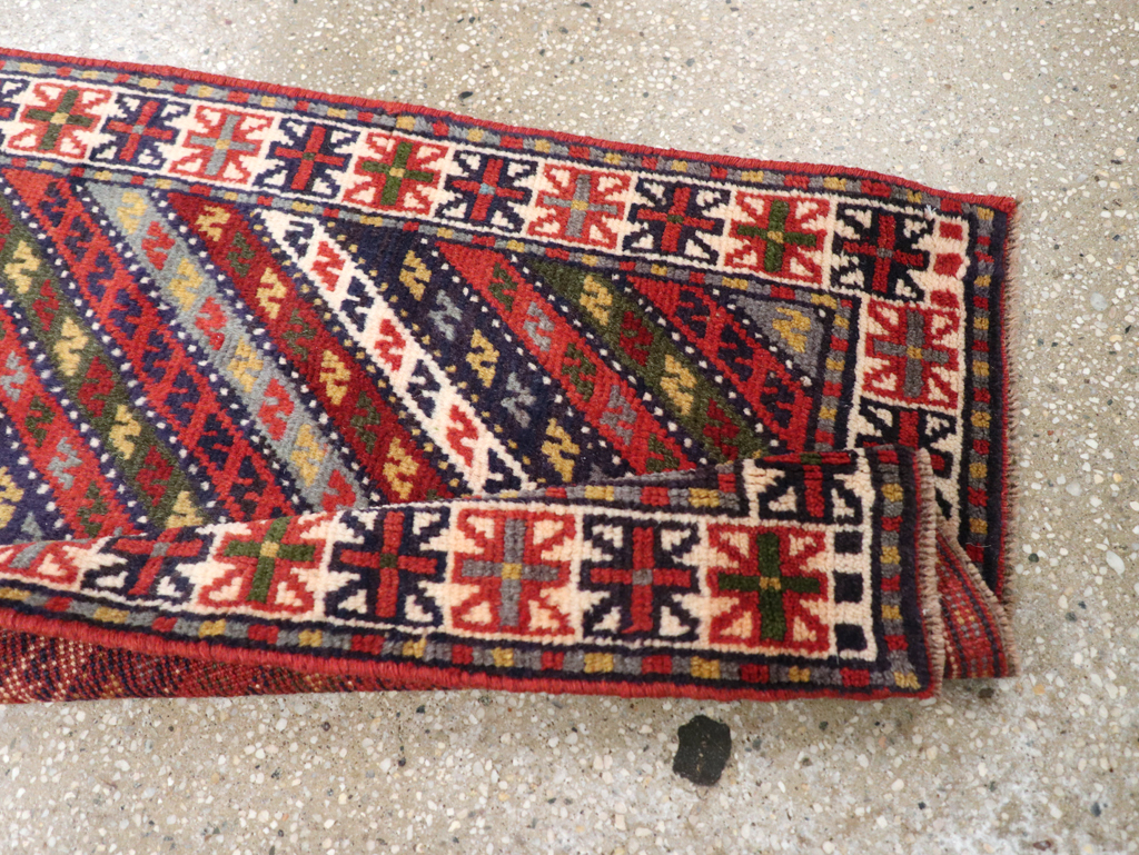 Vintage Persian Shiraz Small Runner, No.27109 - Staging