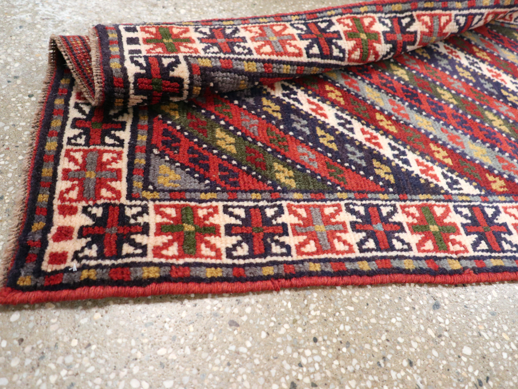 Vintage Persian Shiraz Small Runner, No.27109 - Staging