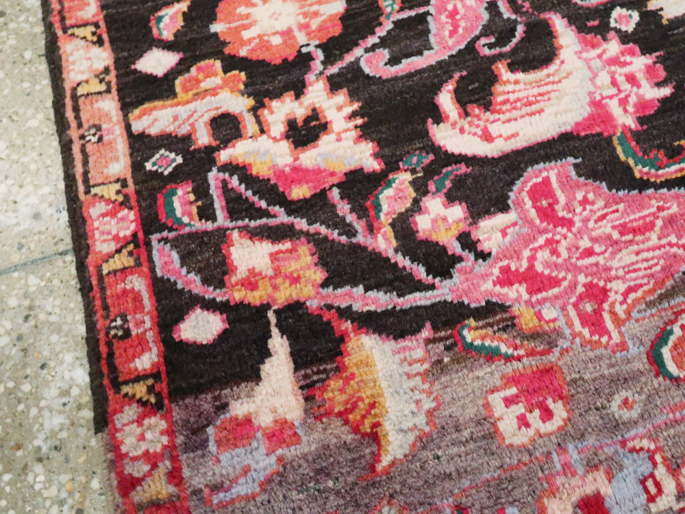 Vintage Persian Ardabil Throw Rug, No.27111 - Staging