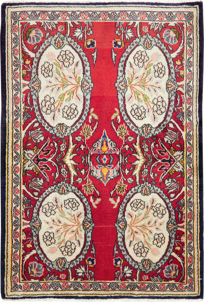 Vintage Persian Quom Rug, No.27113 - Staging