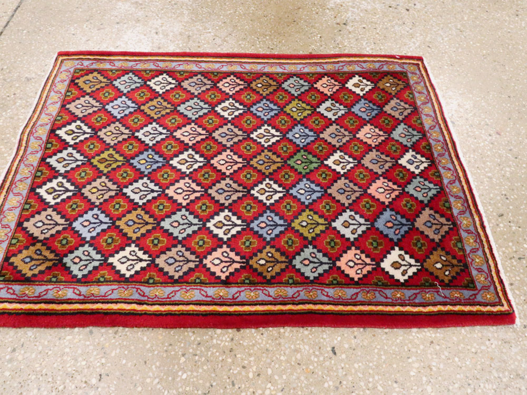 Vintage Persian Kashan Throw Rug (Pair: 1 of 2), No.27115 - Staging