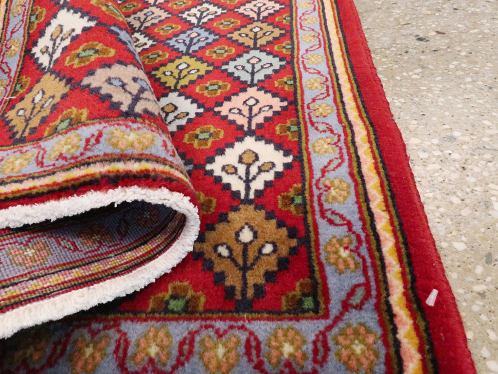 Vintage Persian Kashan Throw Rug (Pair: 1 of 2), No.27115 - Staging