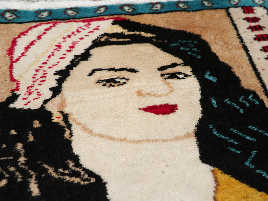 Vintage Persian Tabriz Pictorial Throw Rug, No.27118 - Staging