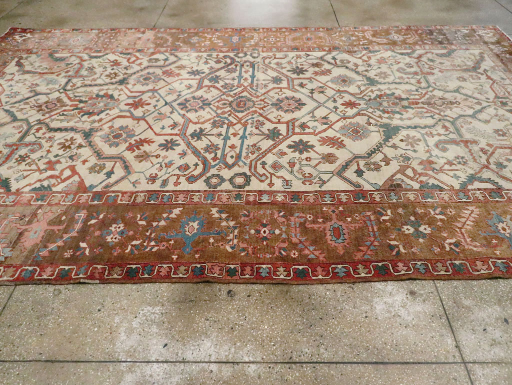 Antique Persian Heriz Carpet, No.27133 - Staging