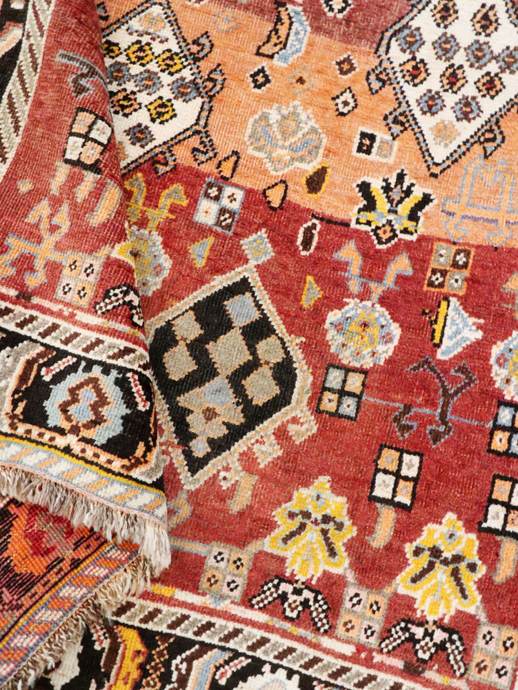 Vintage Persian Gabbeh Rug, No.27142 - Staging