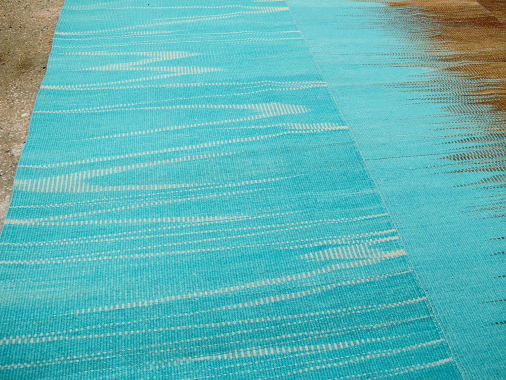 Modern Turkish Flatweave Kilim, No.27161 - Staging