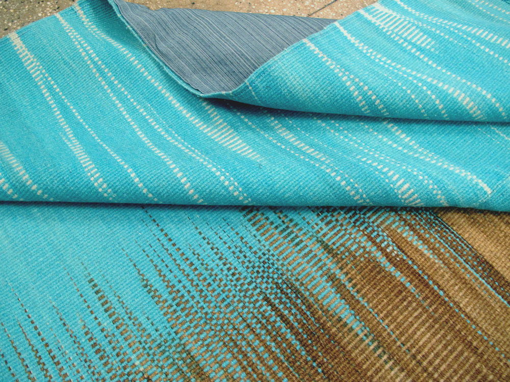 Modern Turkish Flatweave Kilim, No.27161 - Staging