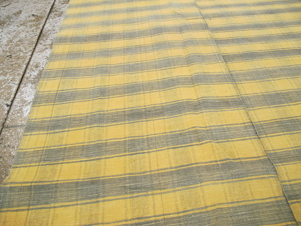 Vintage Turkish Flatweave Kilim Accent Rug, No.27174 - Staging