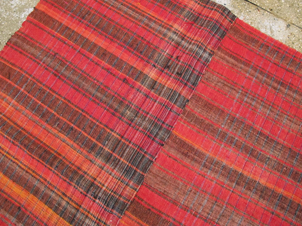 Vintage Turkish Flatweave Kilim Accent Rug, No.27177 - Staging