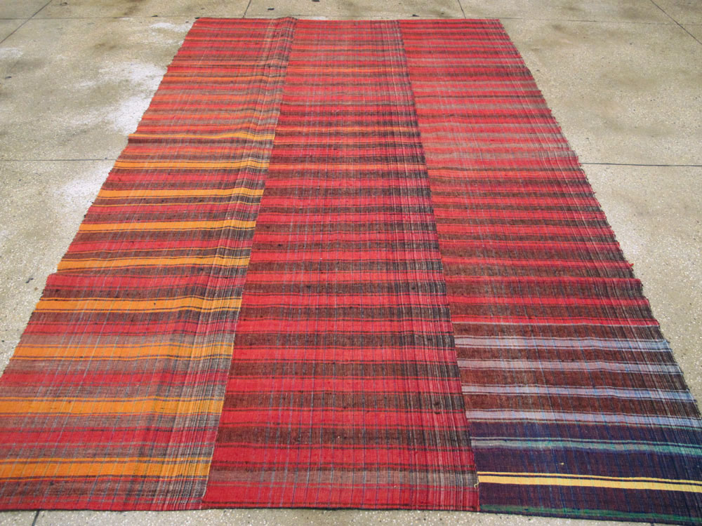 Vintage Turkish Flatweave Kilim Accent Rug, No.27177 - Staging