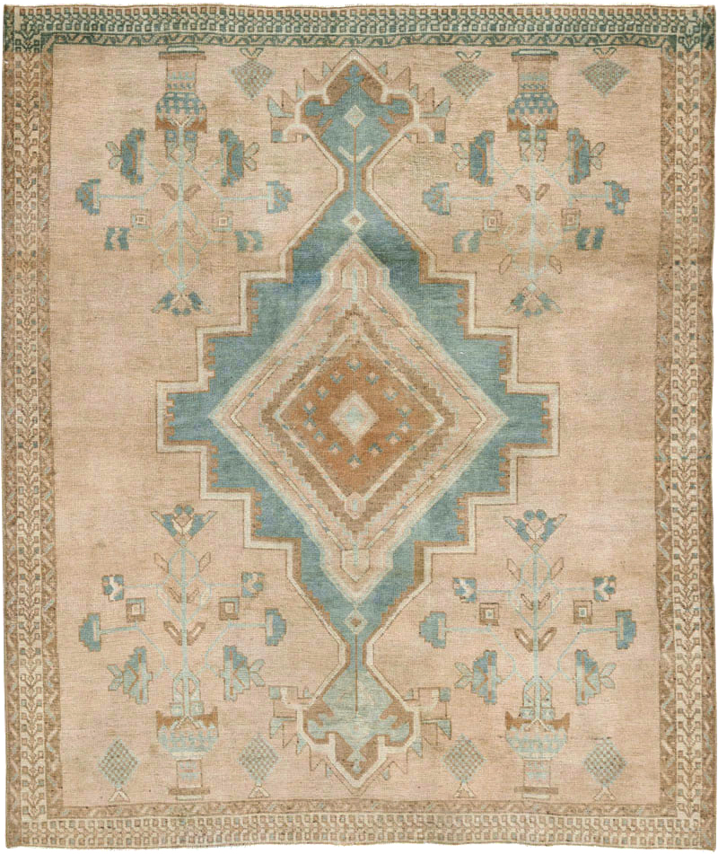 Vintage Persian Afshar Rug, No.27206 - Staging